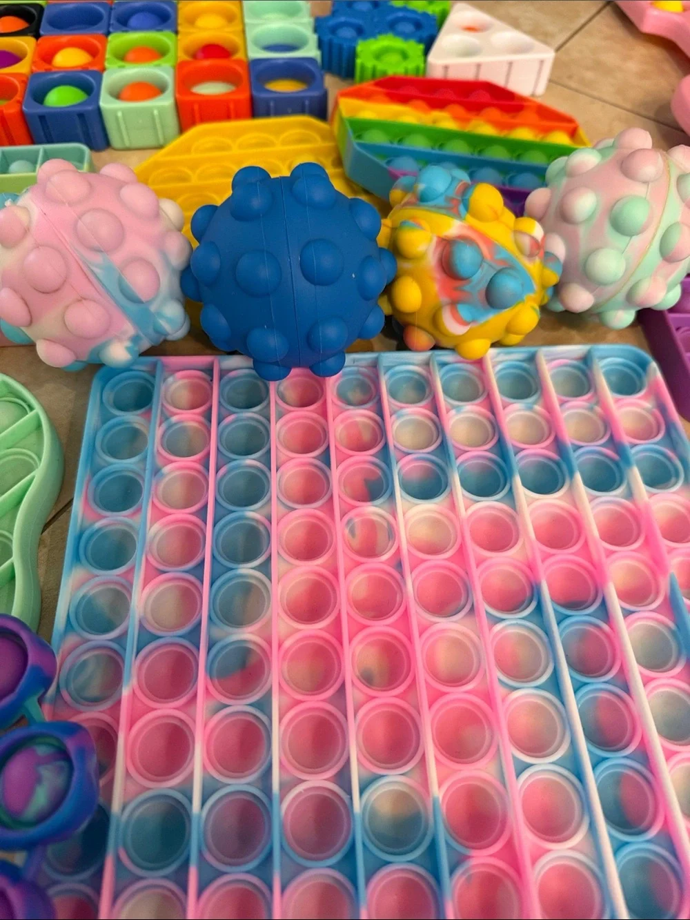 Assorted Kids' Silicone Pop-It Fidget Toy Set - Multicolor